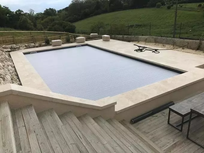 Quelles sont les erreurs à éviter lors de l'hivernage de votre piscine ?
